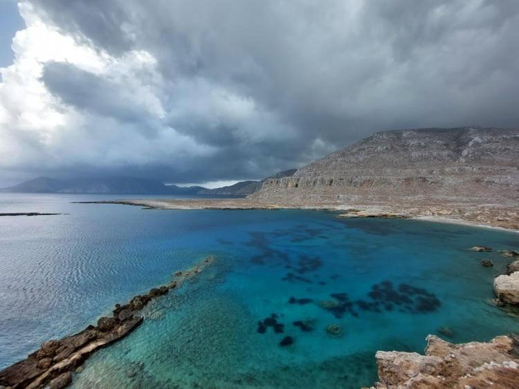 Diafánion Dorana Apartments & Trekking Hotel מראה חיצוני תמונה