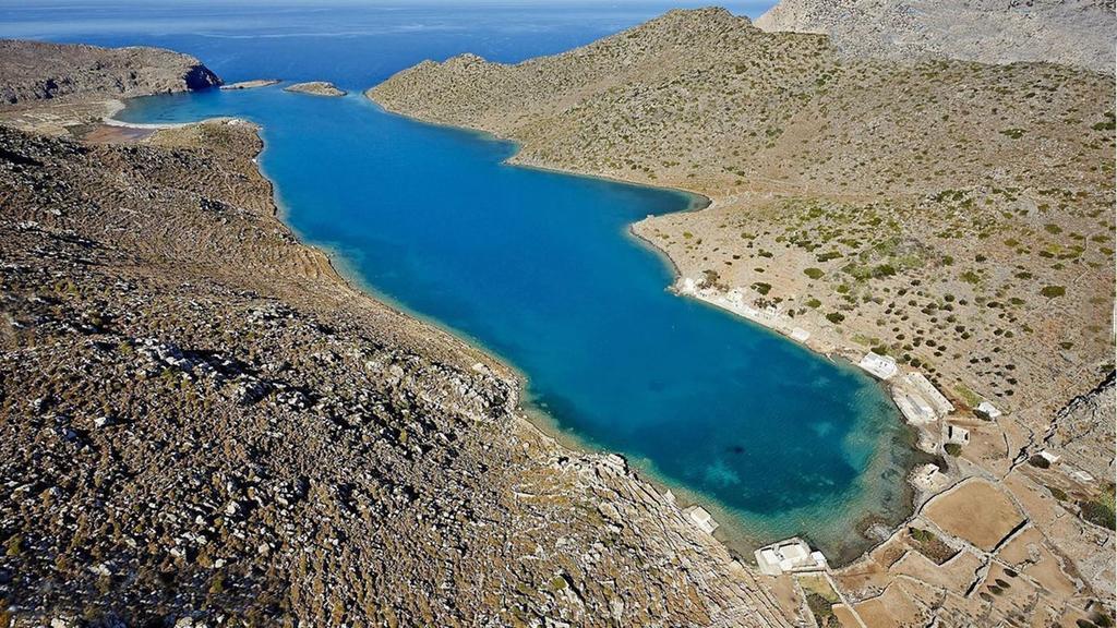 Diafánion Dorana Apartments & Trekking Hotel מראה חיצוני תמונה