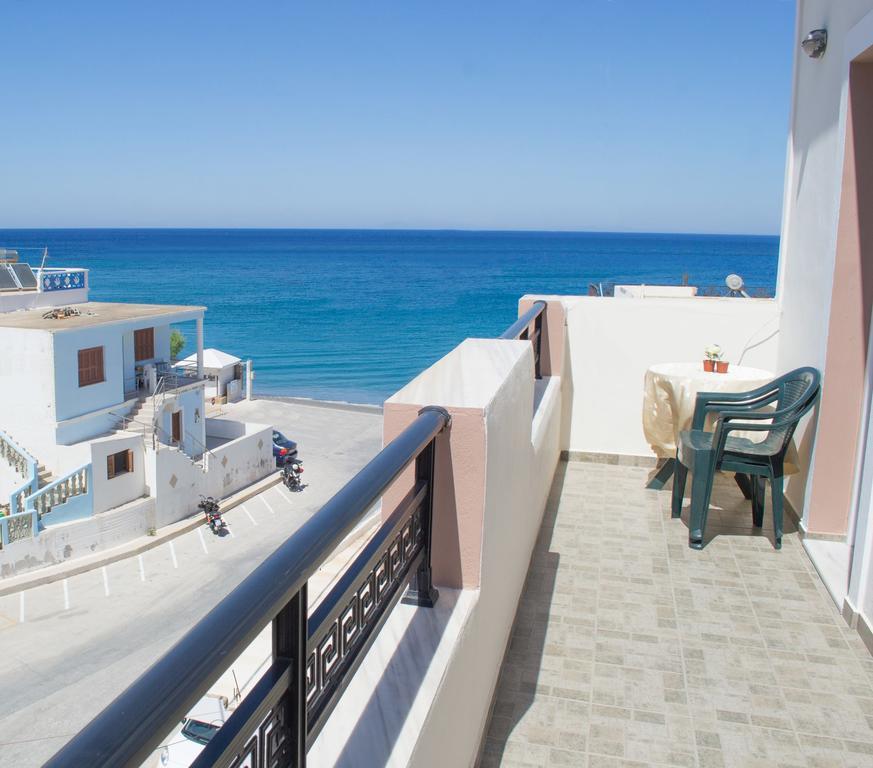 Diafánion Dorana Apartments & Trekking Hotel מראה חיצוני תמונה